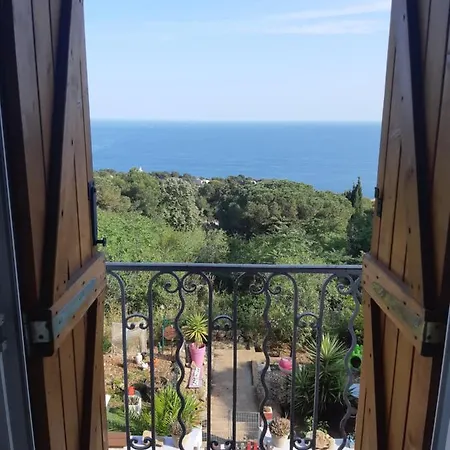 De Au Mont St Clair Vue Exceptionnelle Et Foret Terrasses, Piscine, Petanque, Solarium Prives Apartment Sete