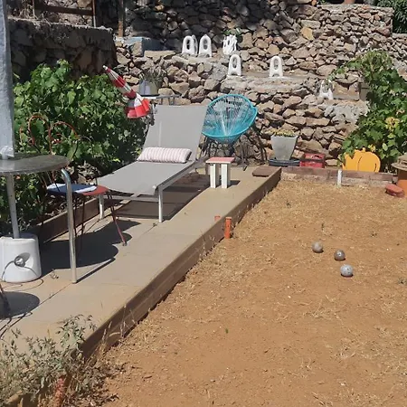 De Au Mont St Clair Vue Exceptionnelle Et Foret Terrasses, Piscine, Petanque, Solarium Prives דירה Sète