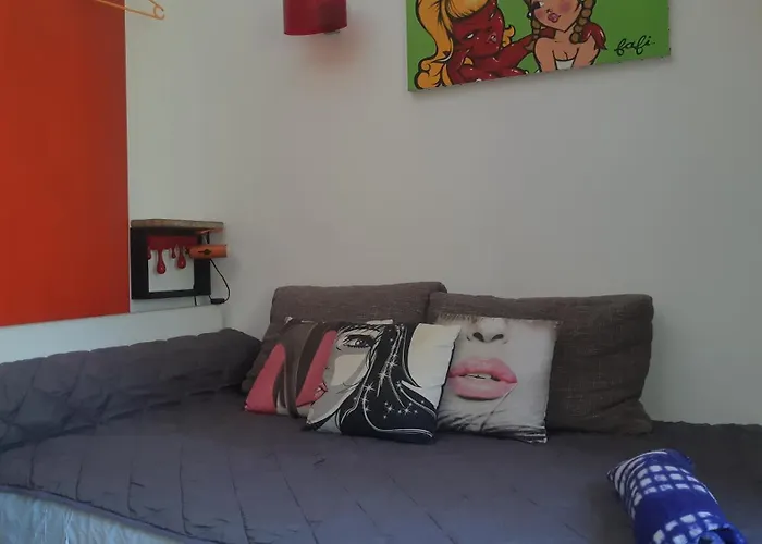 De Au Mont St Clair Vue Exceptionnelle Et Forêt Terrasses, Piscine, Pétanque, Solarium Privés